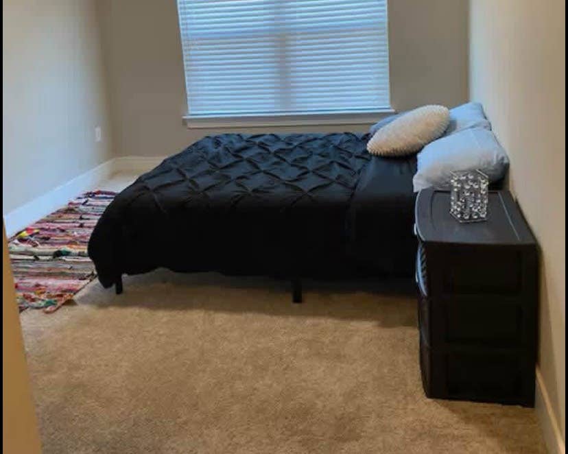 Rooms for rent in Spring Texas $
