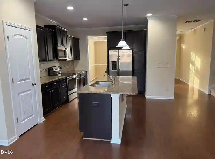 5 BR in Raleigh
