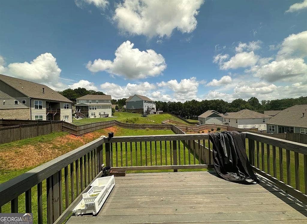 5 BR in Flowery Branch