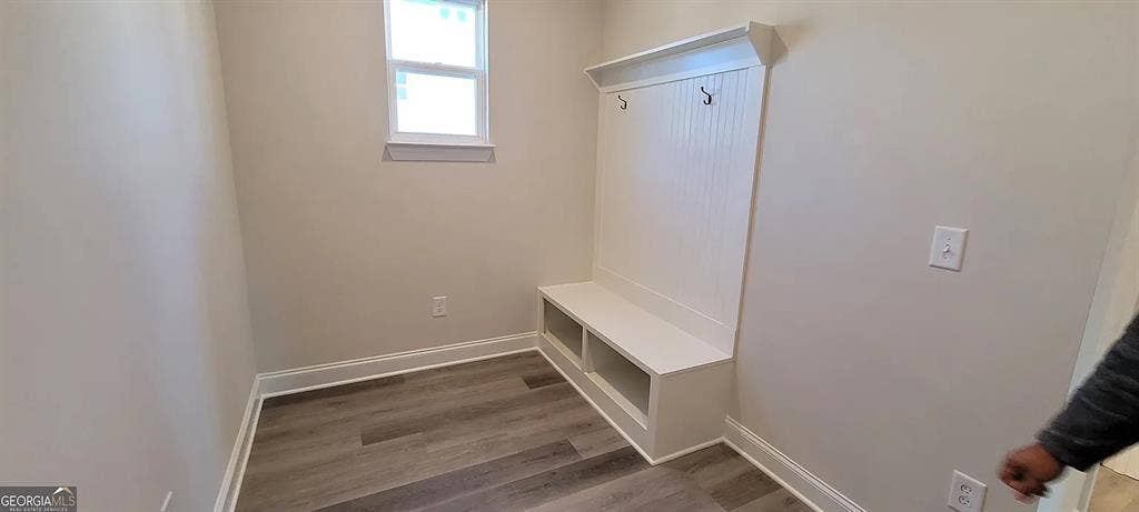 5 BR in Flowery Branch