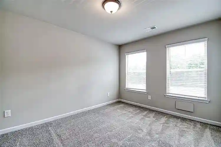 3 BR in East Point