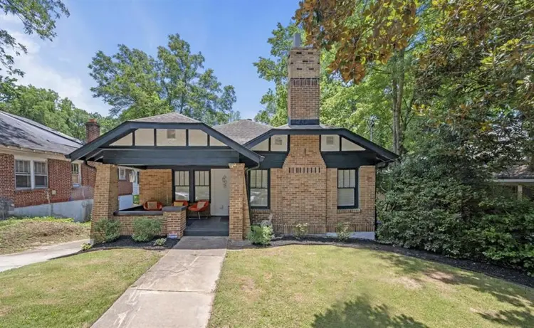 Attention Professionals/Students