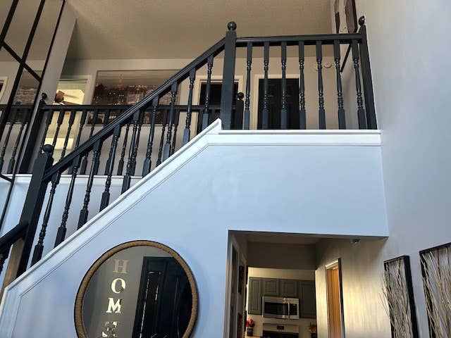 Huge BR W/Master BTH Walk In Closet