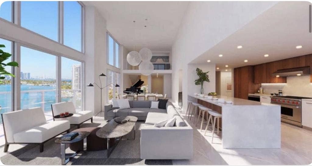 THE FLAMINGO SOUTH BEACH