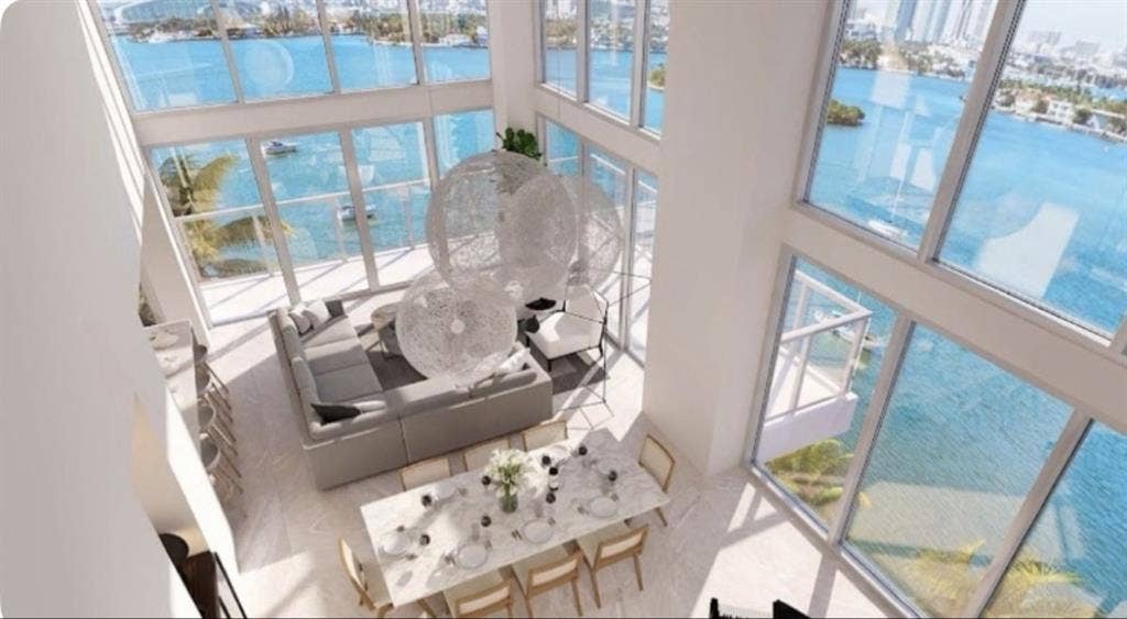 THE FLAMINGO SOUTH BEACH