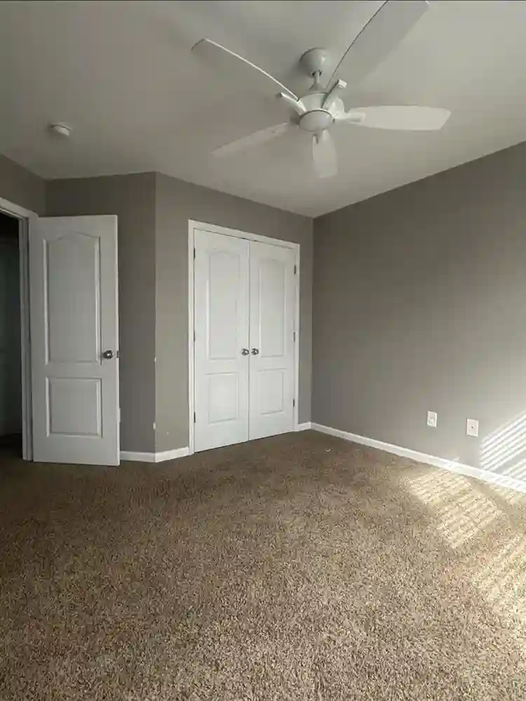 Room for rent in raeford area.