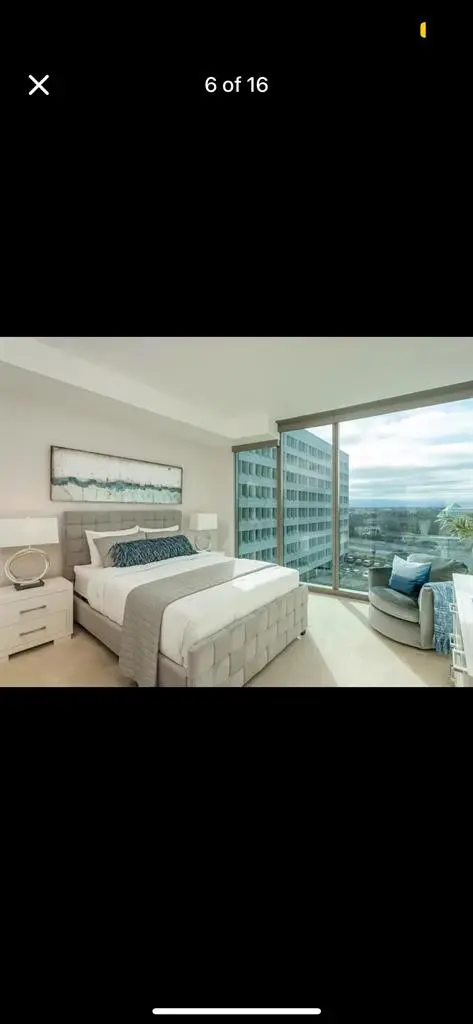 Luxurious B1B Condo Apt