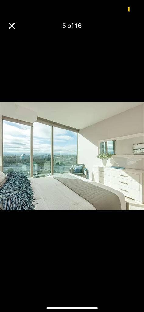 Luxurious B1B Condo Apt