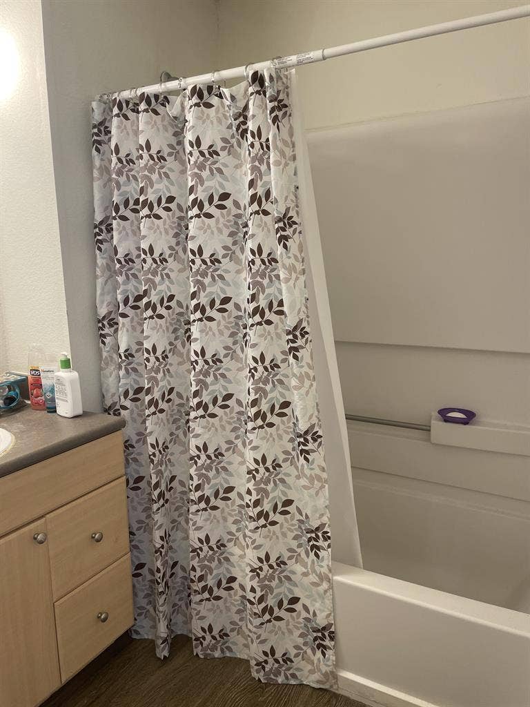 Sublease available for male