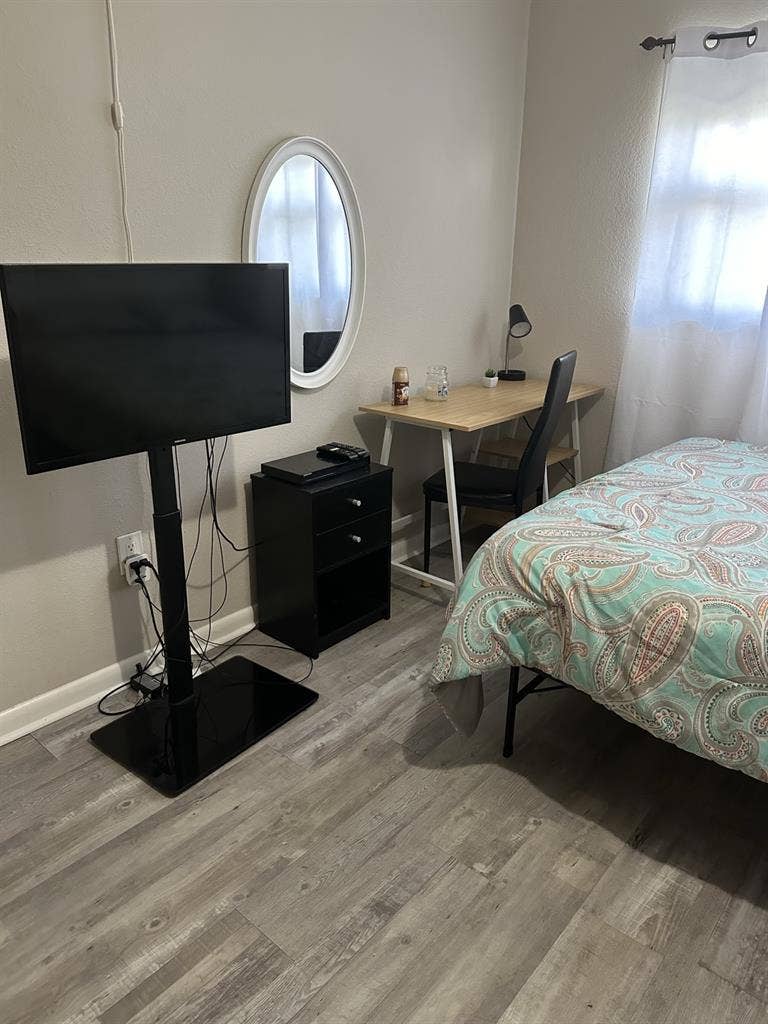 Lady's room
, North Miami beach