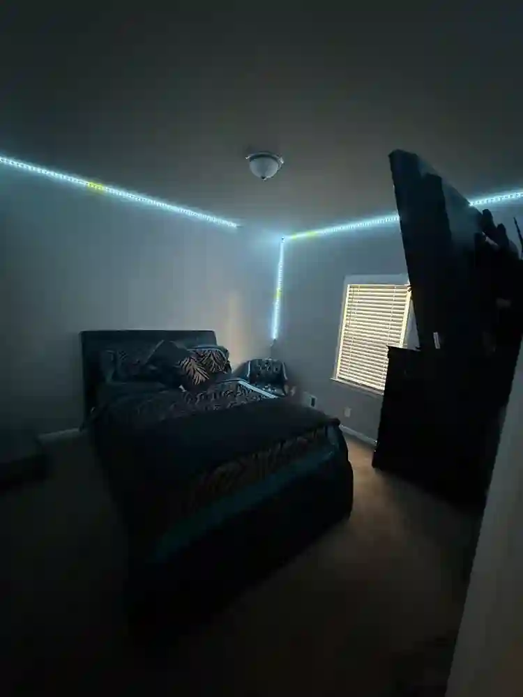 Private Room w Private Bath