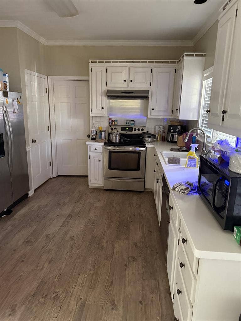 Private Room w Private Bath