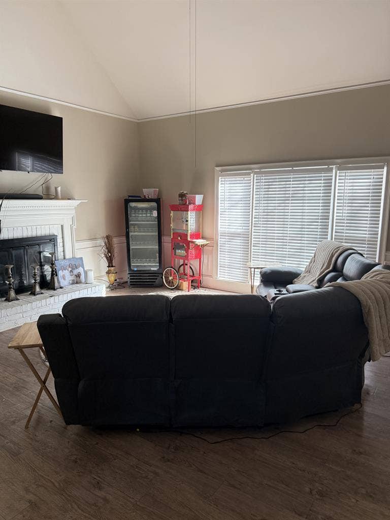 Private Room w Private Bath