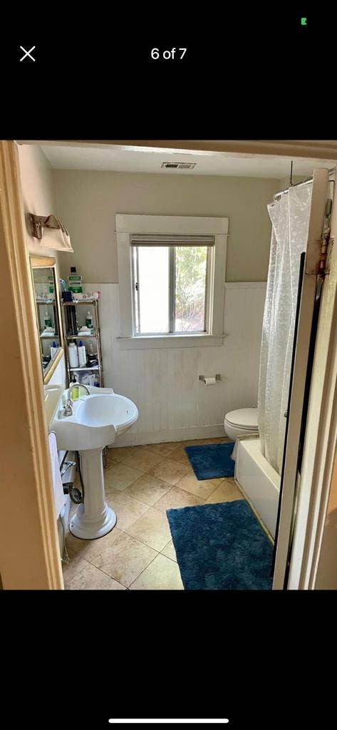 Private Room in West Side House