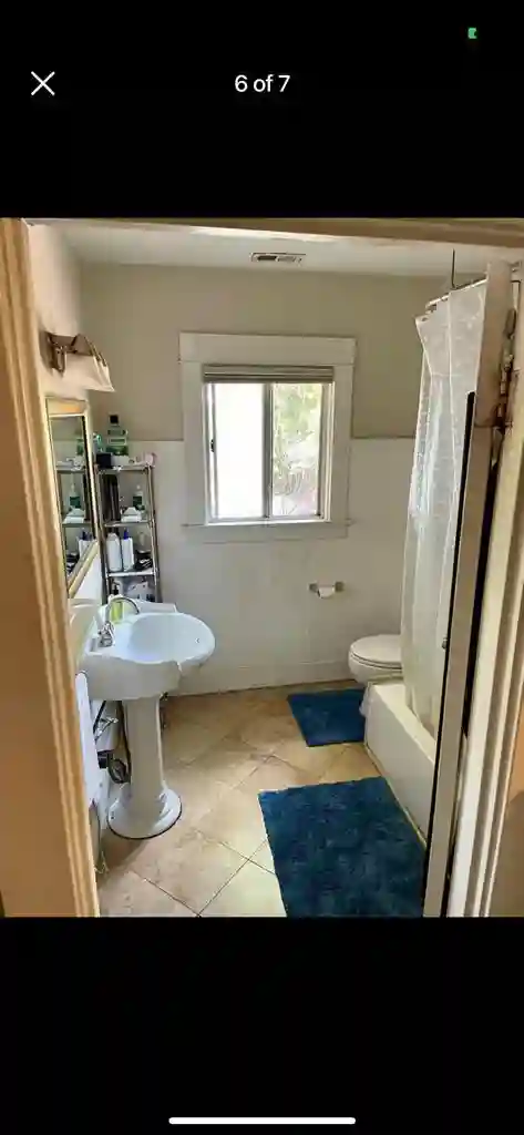 Private Room in West Side House