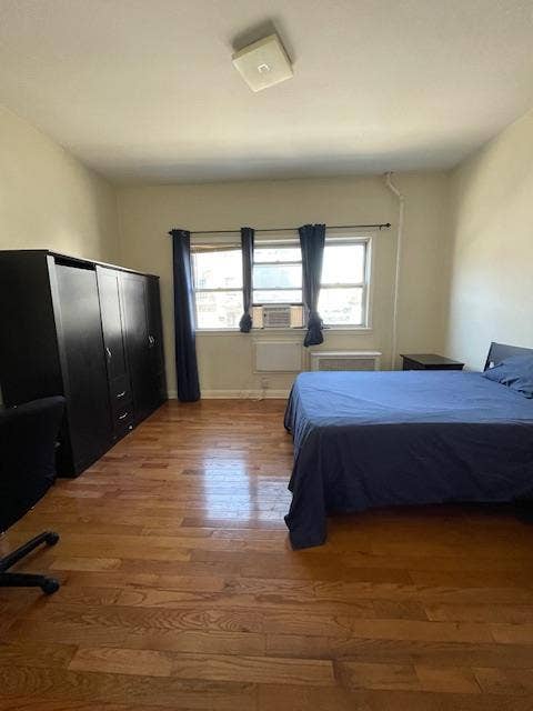 Walking distance to Journal Square