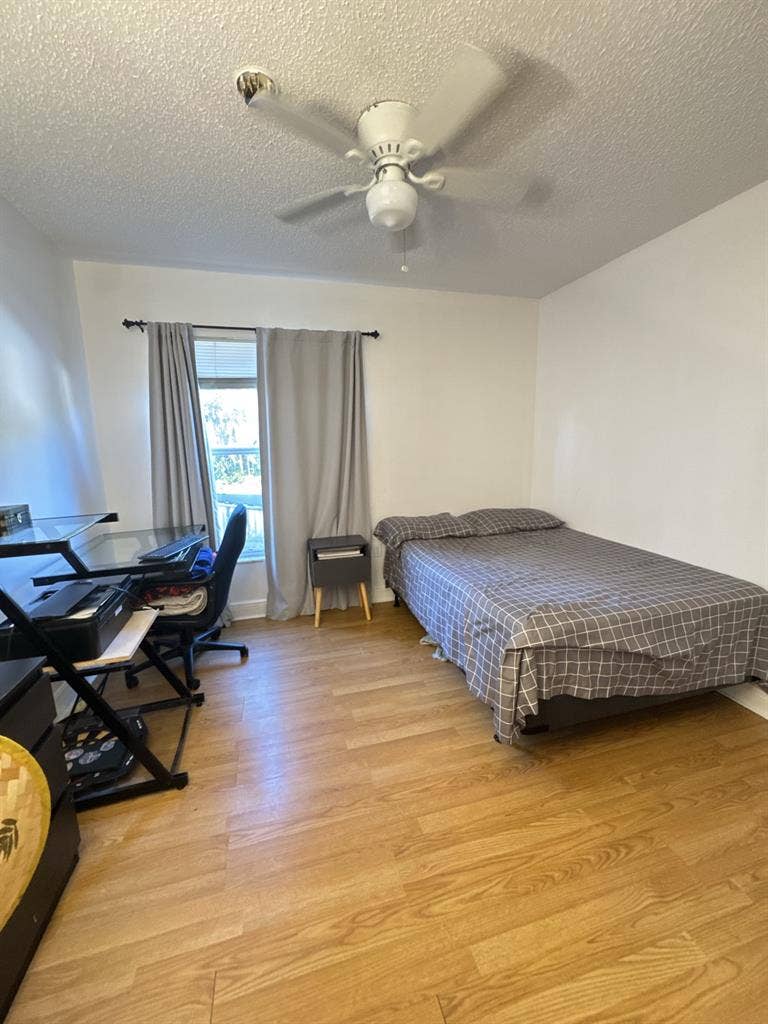 2 Bedrooms for Rent same house