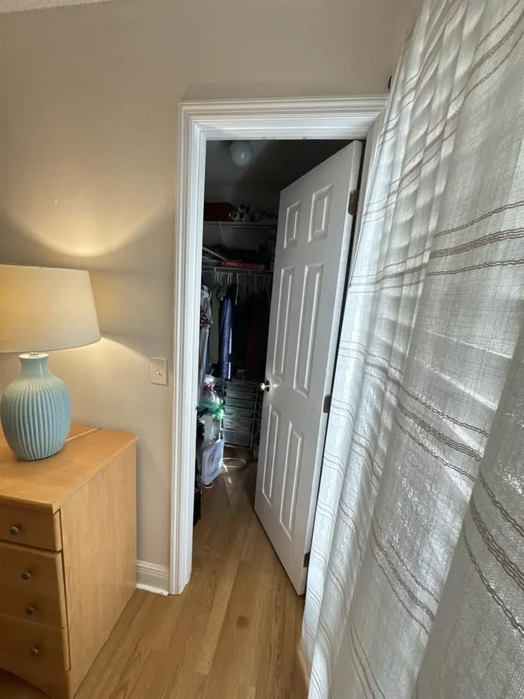 2 Bedrooms for Rent same house