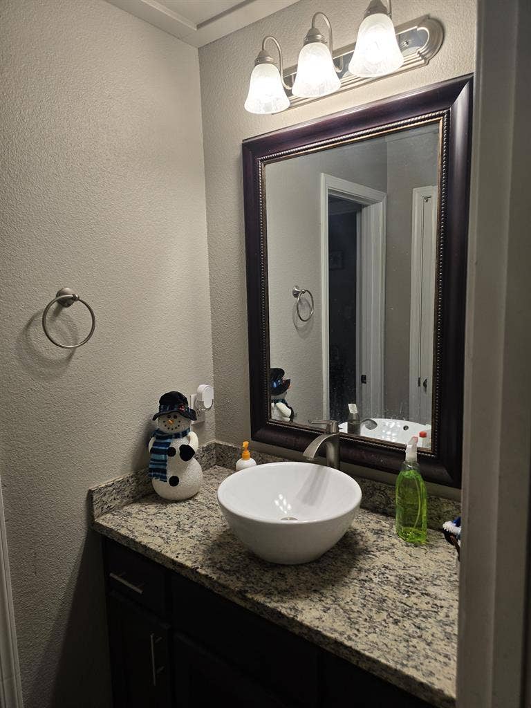 Seeking a clean kind roommate