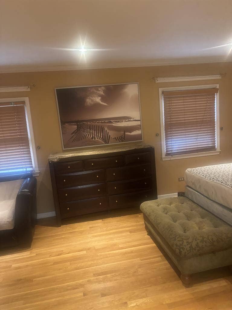Large room/ common area for rent