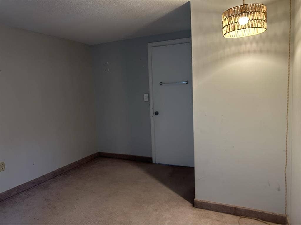 Tatnuck Area 1 bedroom shared bath