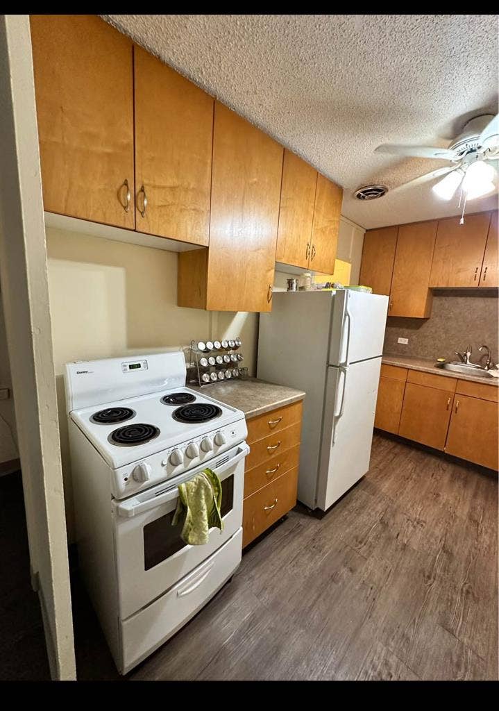 Private room in  bath Apart