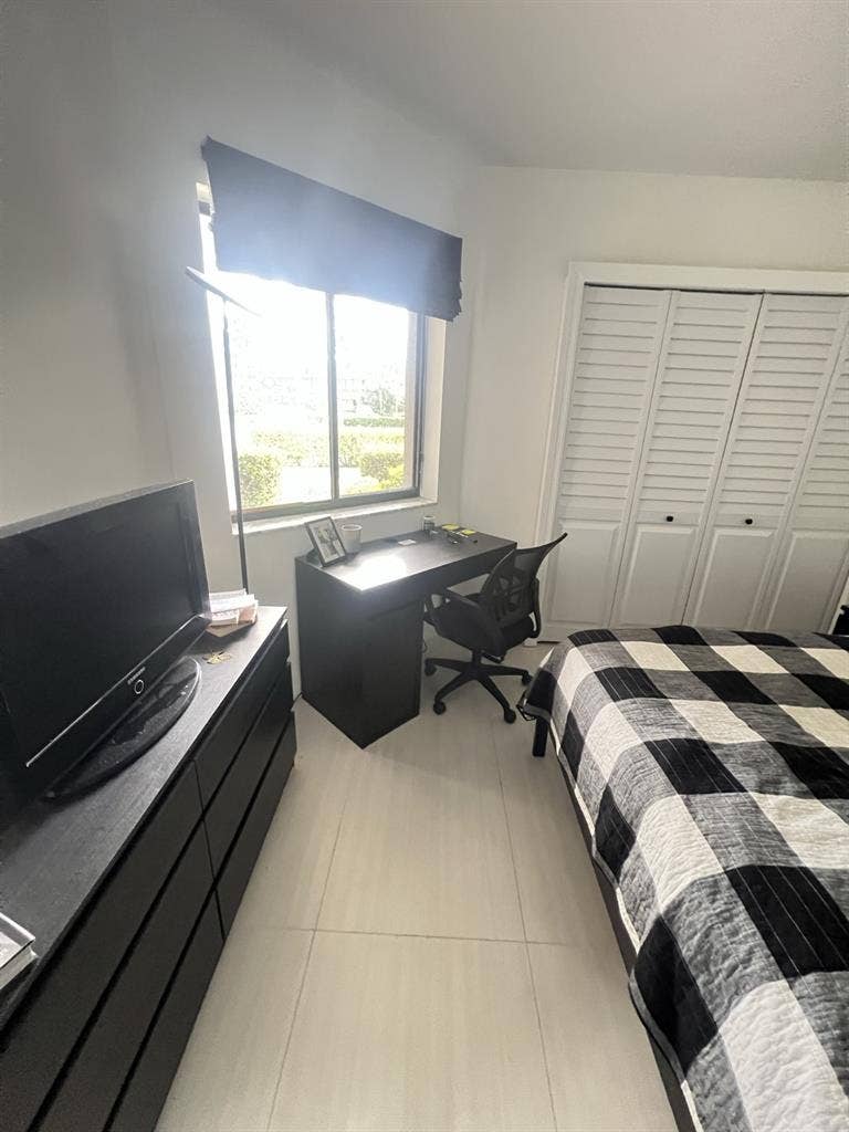 Exclusive Room in PGA National