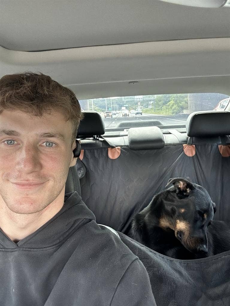 Looking for Military Roommate