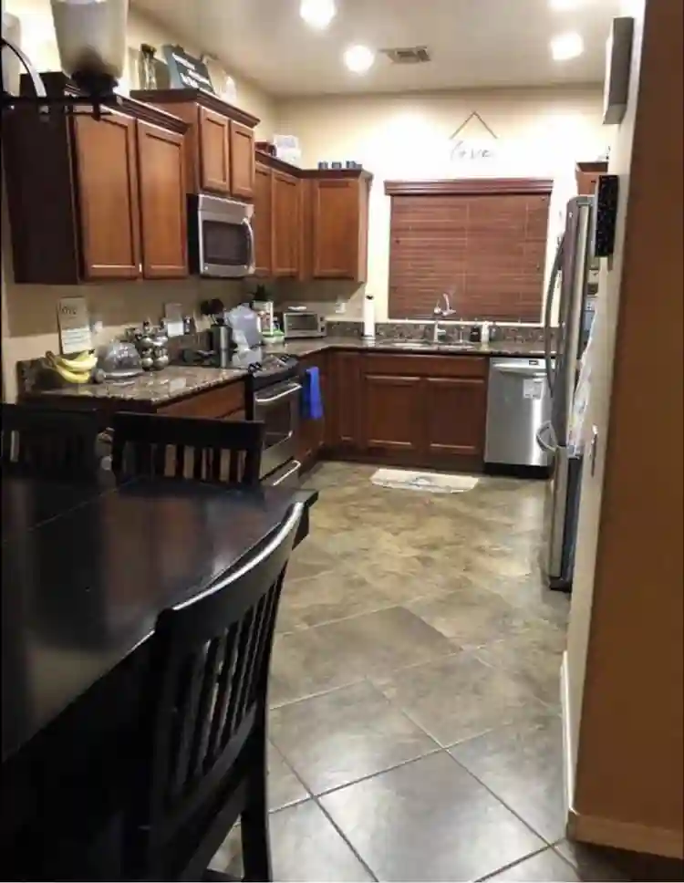 Unfurnished Room For Rent - $/mo