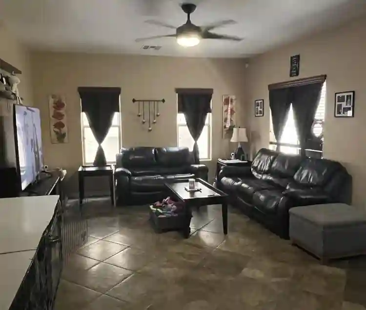 Unfurnished Room For Rent - $/mo