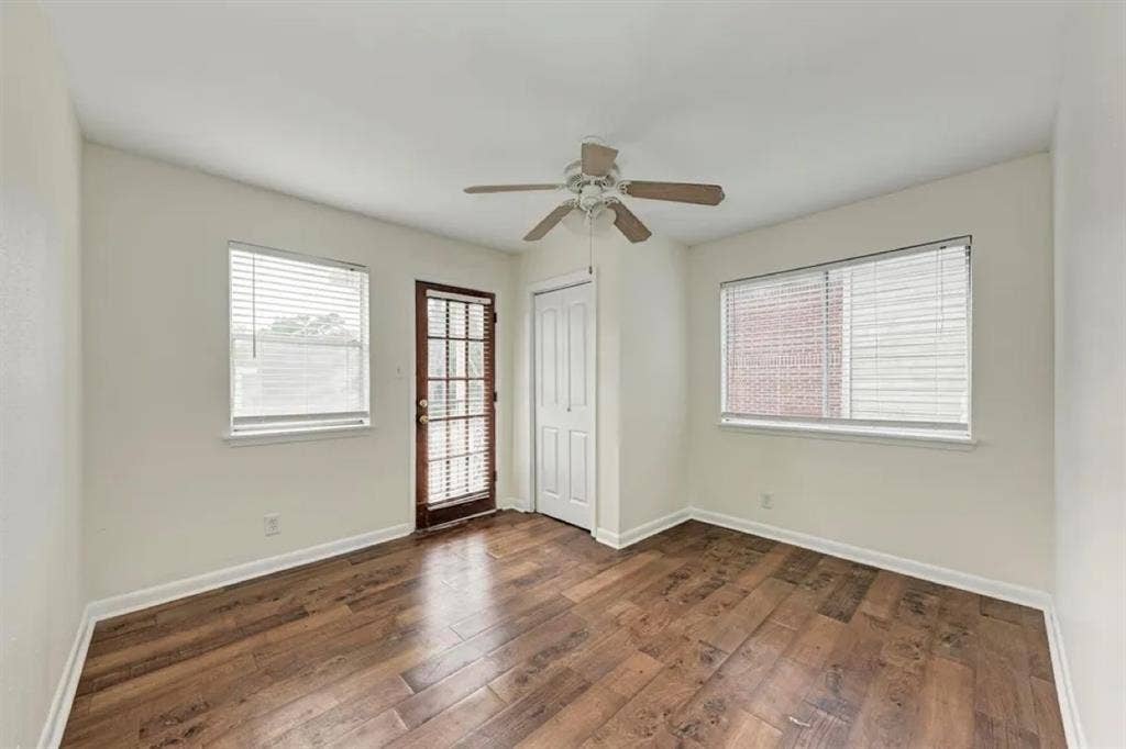 BA with loft in West Campus