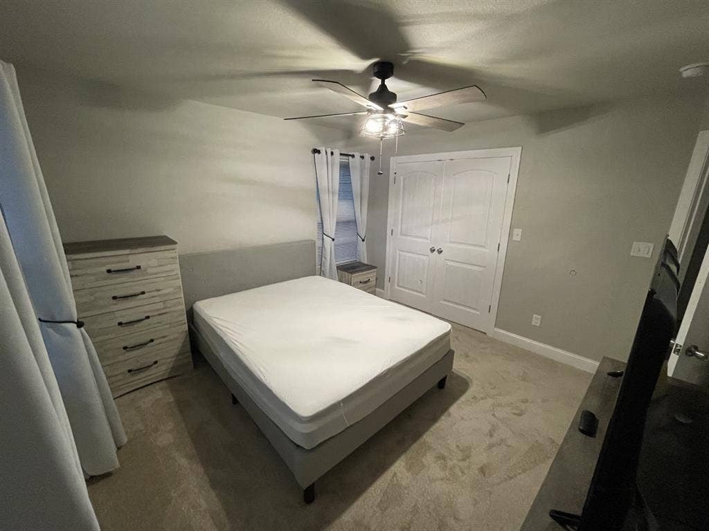 Fully Furnished room in Norfolk