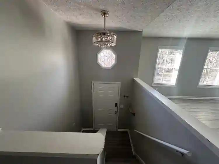 New Listing: Upper Level