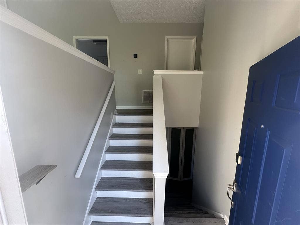 New Listing: Lower Level