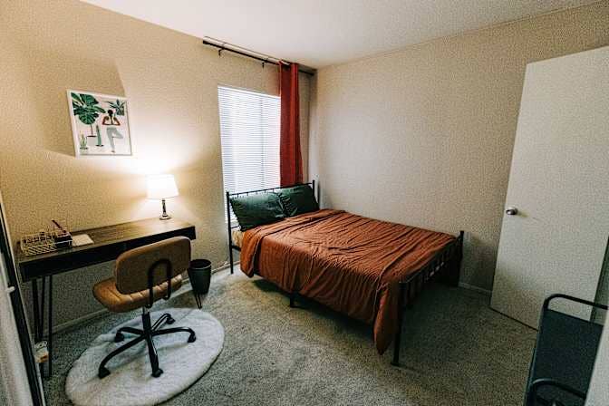 Room for rent near Summerlin Pkwy