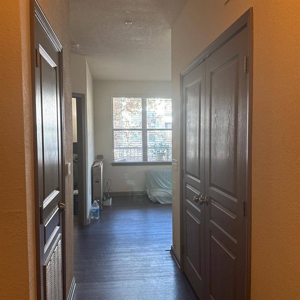 Private Bedroom+bath on discount