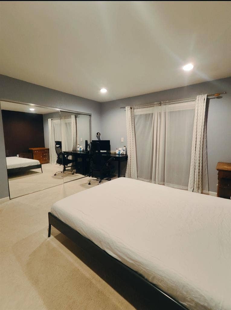 Master Bedroom Available Fremont