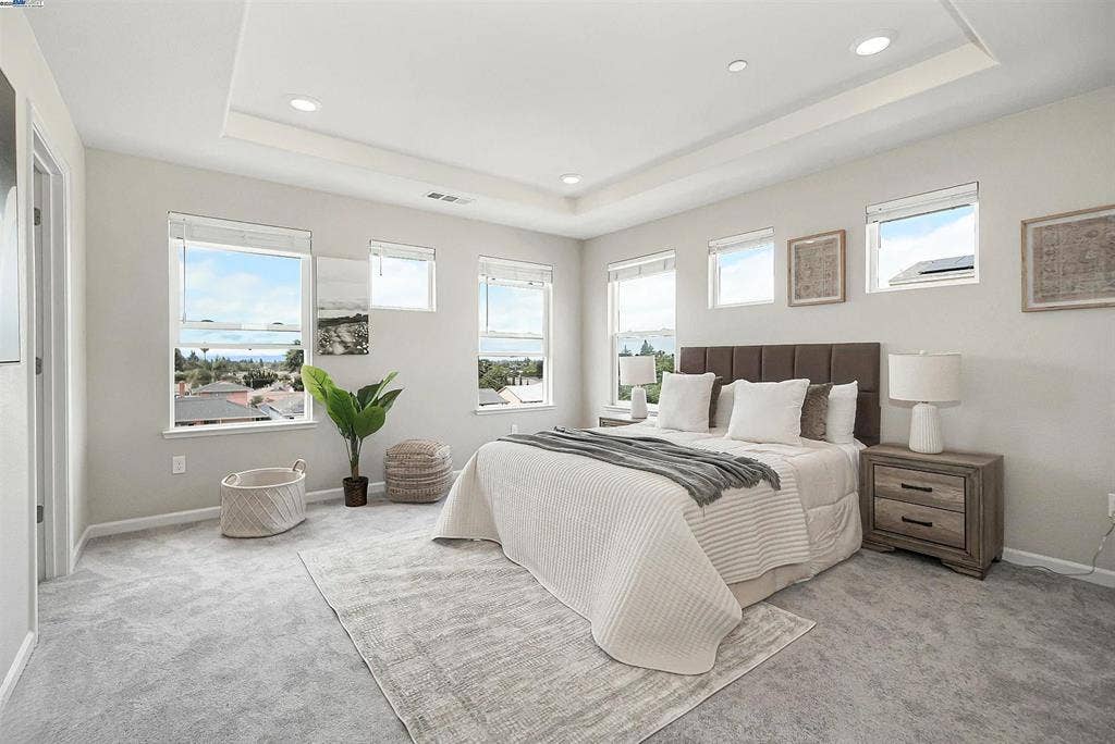 3 furnished bedrooms modern house