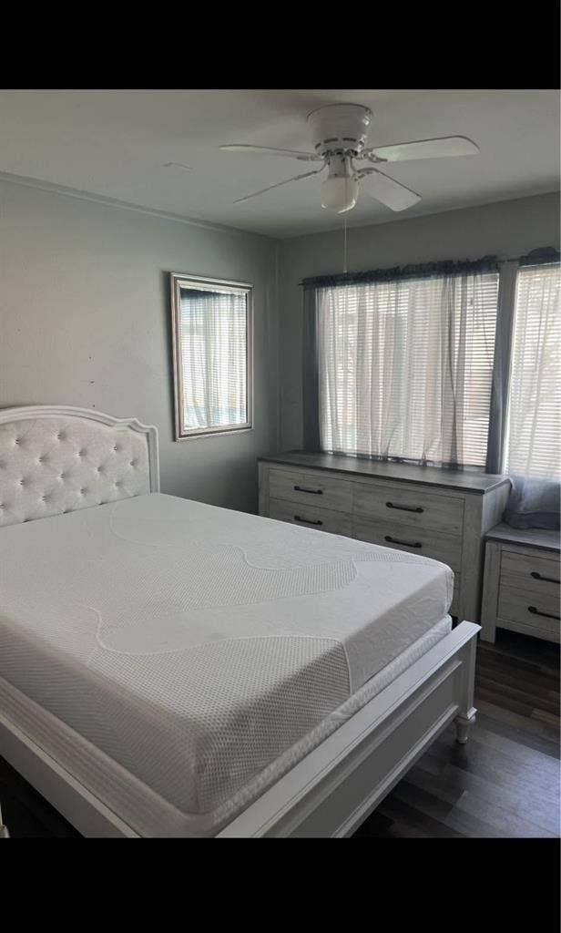 Room in north phoenixx