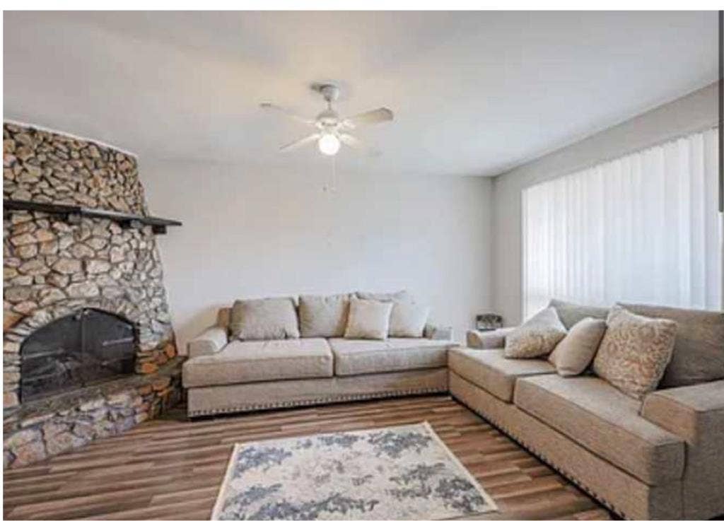 Room in north phoenixx