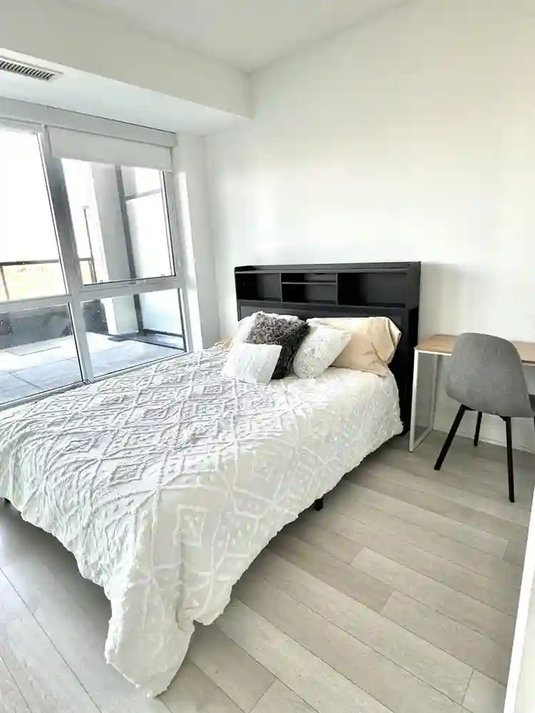 Private Room with Ensuite Washroom