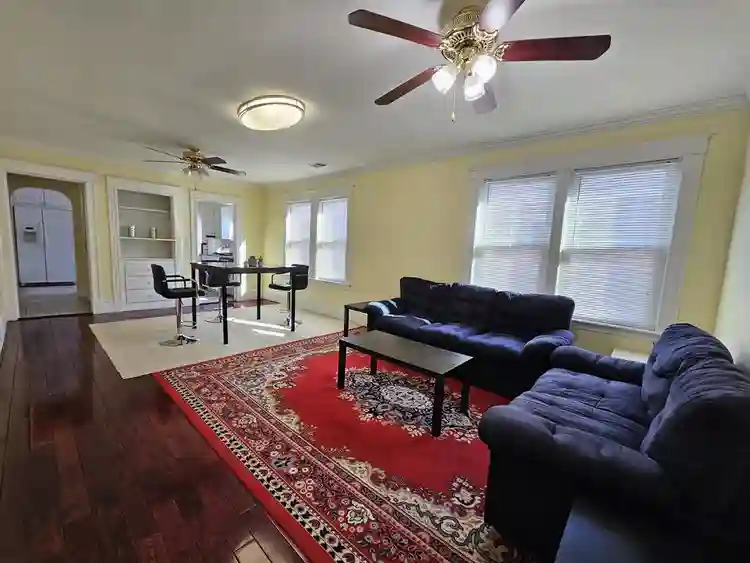 ONE Private ROOM $ (Inc all bills)