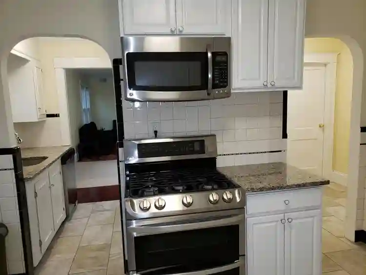 ONE Private ROOM $ (Inc all bills)