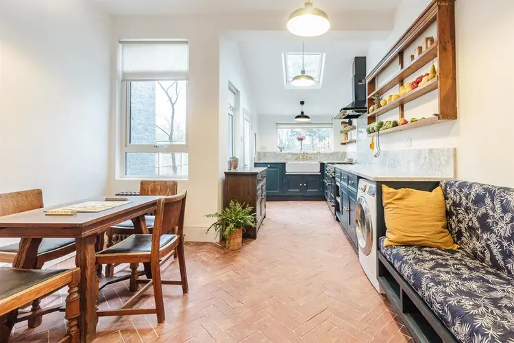 Double along Elizabeth Line