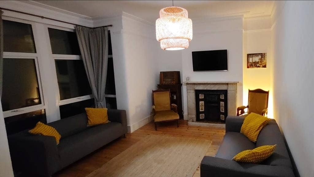 Double along Elizabeth Line