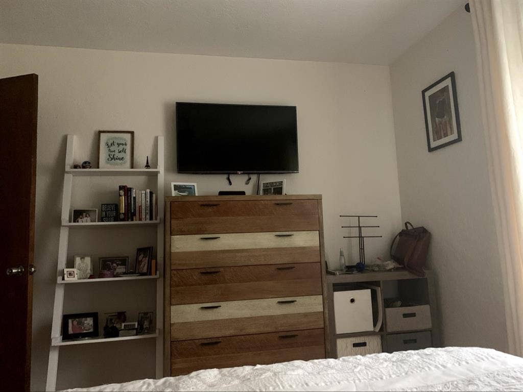 Seeking Fun and Friendly Roommate
