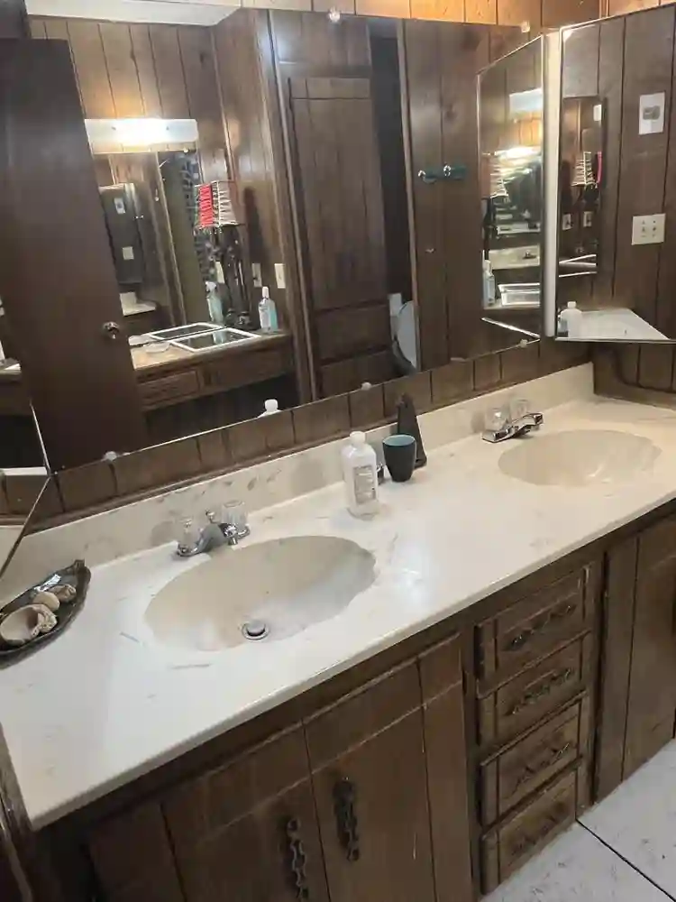 1 bedroom and private bathroom