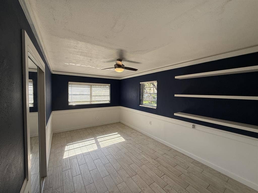 Spacious Private Room for Rent