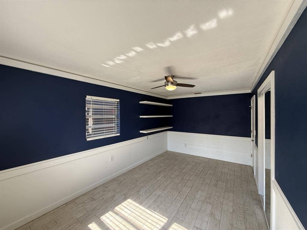 Spacious Private Room for Rent