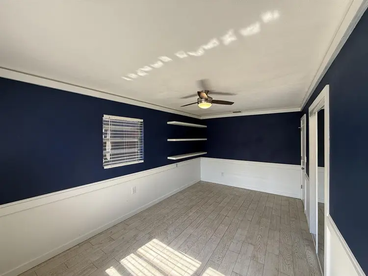 Spacious Private Room for Rent